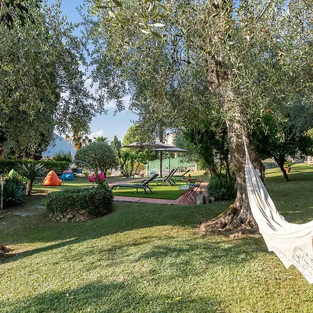 Schlosser Front & Private Pool - Happy Malcesine