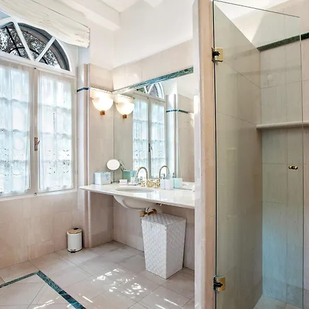 Villa Schlosser Front & Private Pool - Happy Malcesine