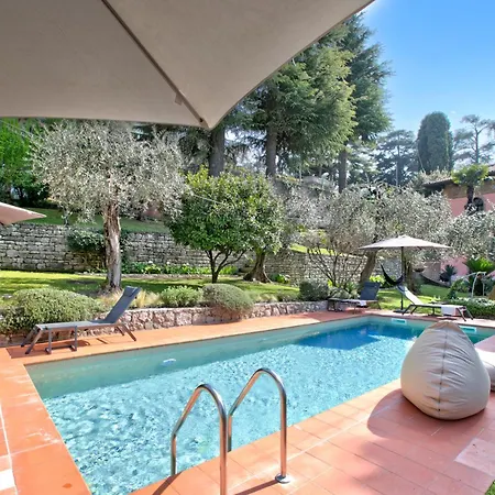 Schlosser Front & Private Pool *